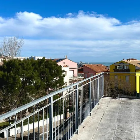 M218 - Marcelli, Trilocale Con Terrazzo A 50mt Dal Mare